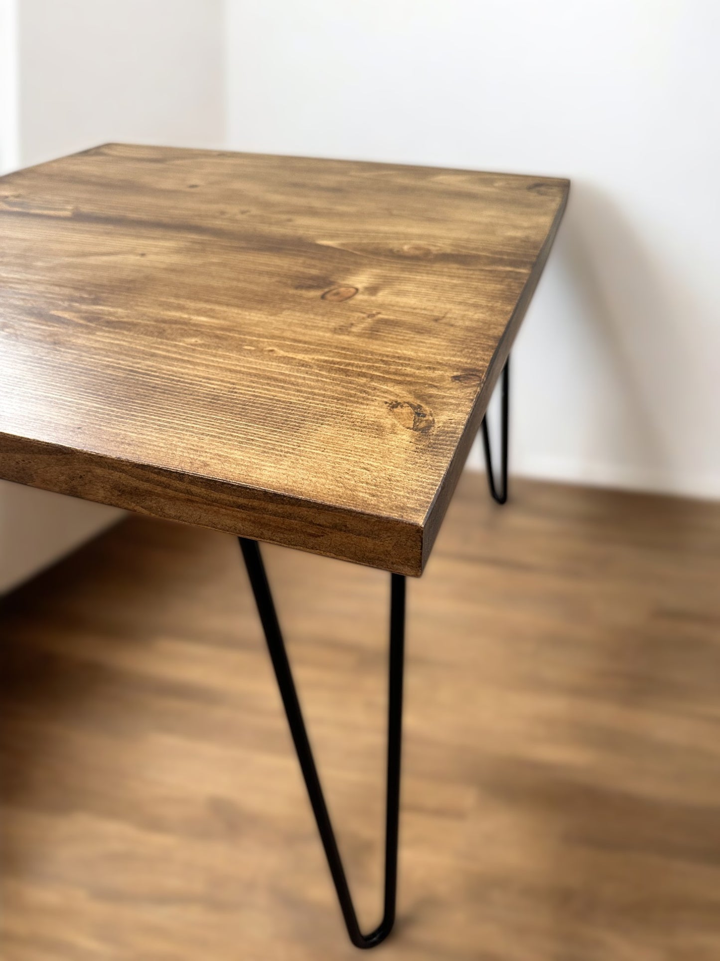 Handmade Scaffold Board Bistro Table Tops – Rustic Charm Meets Sustainable Craftsmanship